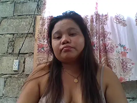 sweetlyn31 online show from May 2026 02:19:01 AM
