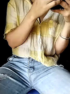 ngocbao11 online show from April 2026 01:44:01 AM