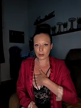 ZaramourXMrX online show from April 2026 07:30:02 PM