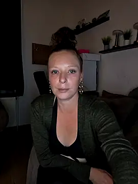 ZaramourXMrX online show from May 2026 06:58:02 PM