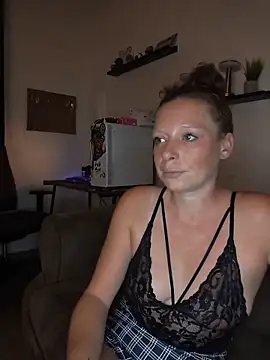 ZaramourXMrX online show from May 2026 08:40:02 PM