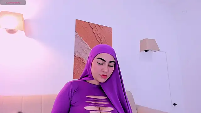 Malika Noor online show from July 2026 02:42:02 PM
