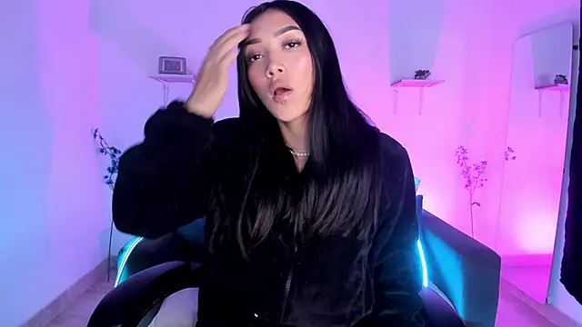 jaulyn 18 online show from March 2026 01:58:02 PM