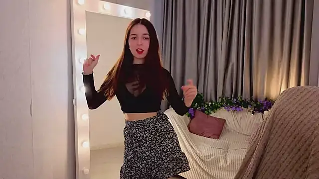 BellaThery online show from March 2026 05:11:02 AM