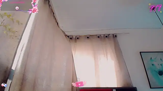 Snapshot of Abby_White__ chatting on July 2026 07:31:02 PM Abby White online show from July 2026 07:31:02 PM