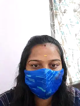Shaliniqueen online show from June 2026 10:03:01 AM