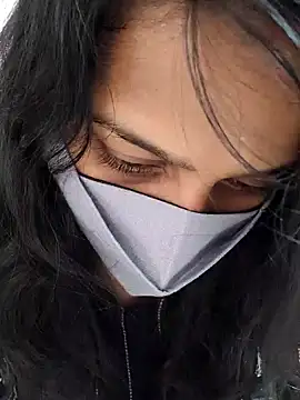 Shaliniqueen online show from July 2026 06:19:02 AM
