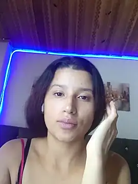 milk chloe  online show from April 2026 01:36:02 PM