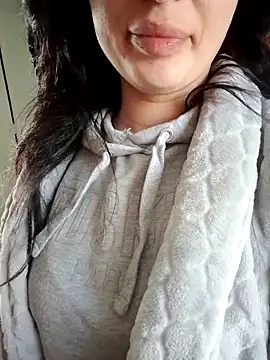 halii21 online show from March 2026 09:58:02 AM