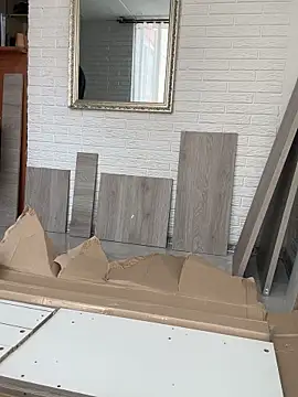 susi chimm online show from April 2026 02:54:02 PM