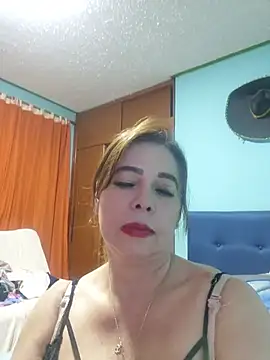 rubiii1972 online show from June 2026 05:23:02 AM
