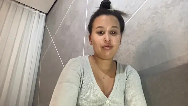 Dana 005 online show from March 2026 09:21:02 PM