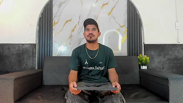 Latins on fire online show from April 2026 11:13:01 AM