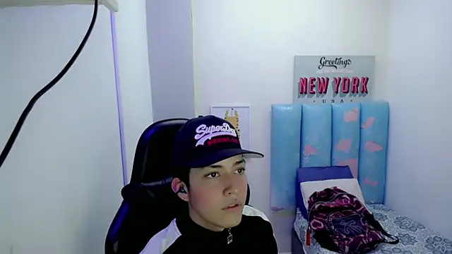 Street poemm  online show from April 2026 09:32:01 PM