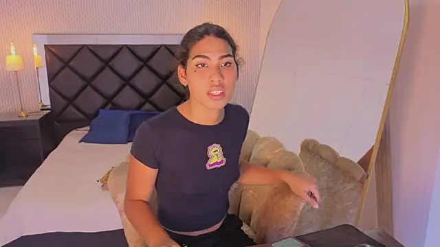 soffiene online show from March 2026 08:16:01 PM