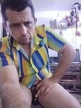 manuel4200 online show from May 2026 12:12:01 PM