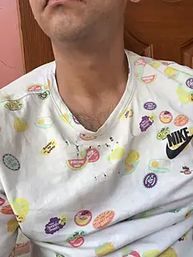 online4u08 online show from February 2026 11:54:02 AM