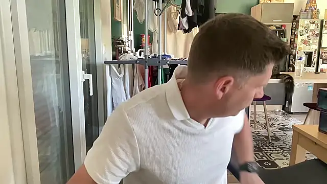 Minmoi1984 online show from April 2026 09:37:01 AM