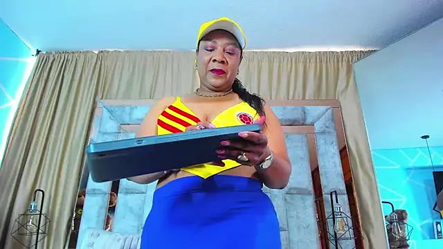 sharon noa online show from June 2026 02:26:02 PM