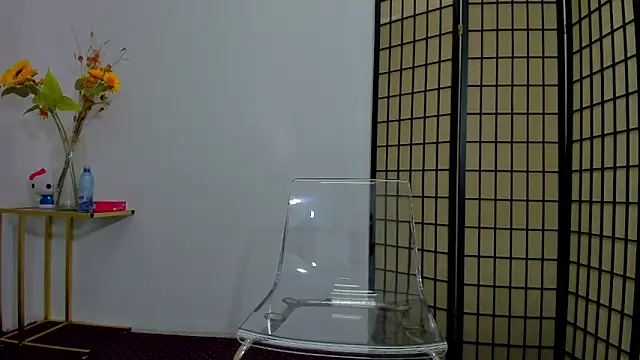 MiaNoirr online show from March 2026 08:41:01 PM