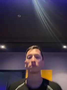 Thiago Jones1 online show from April 2026 10:43:01 AM