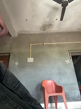 parth73637 online show from April 2026 06:16:02 AM