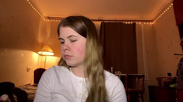 Snapshot of Amy_Maev chatting on February 2026 04:00:01 AM Amy Maev online show from February 2026 04:00:01 AM