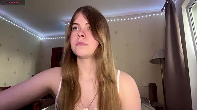 Amy Maev online show from April 2026 12:23:01 PM