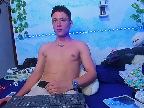 Thanos-22cm online show from July 2026 11:23:02 PM