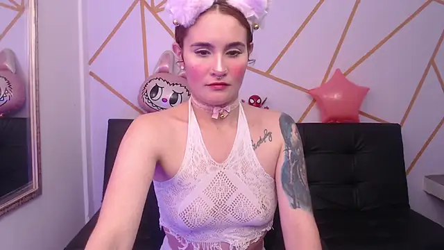 julieta dicaprio online show from April 2026 01:19:01 AM