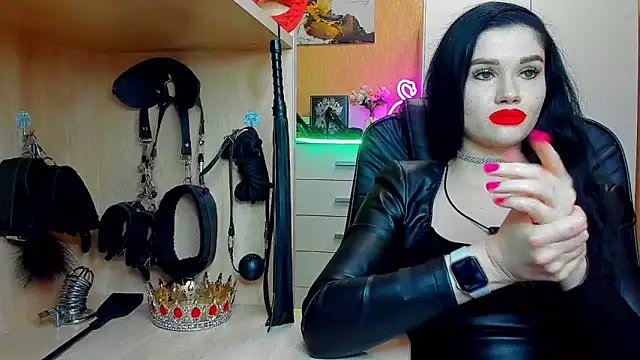 KristiTopxx online show from April 2026 08:25:02 PM