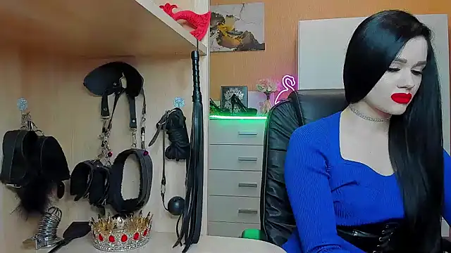 KristiTopxx online show from April 2026 09:50:02 PM