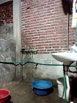 heesuu11 online show from April 2026 09:04:01 PM