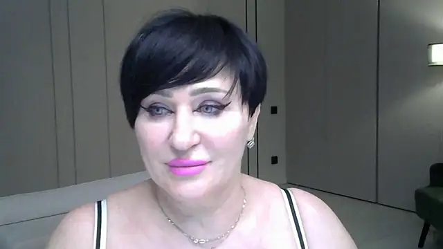 Kleotempt online show from April 2026 08:20:02 PM