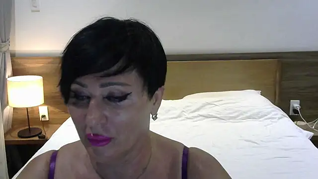 Snapshot of Kleotempt chatting on June 2026 04:38:02 PM Kleotempt online show from June 2026 04:38:02 PM