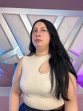 Ashleeyprincess01 online show from April 2026 12:12:01 PM