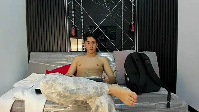 Austin Reedss online show from April 2026 09:41:02 PM