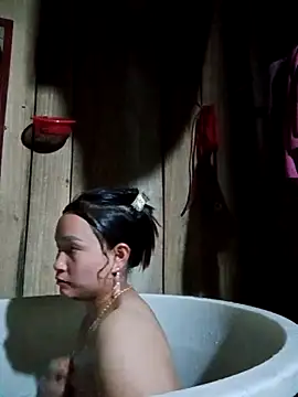 mami-rubi online show from March 2026 12:00:01 PM