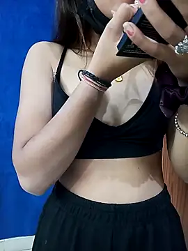 Sexy aakansha online show from April 2026 06:32:01 AM