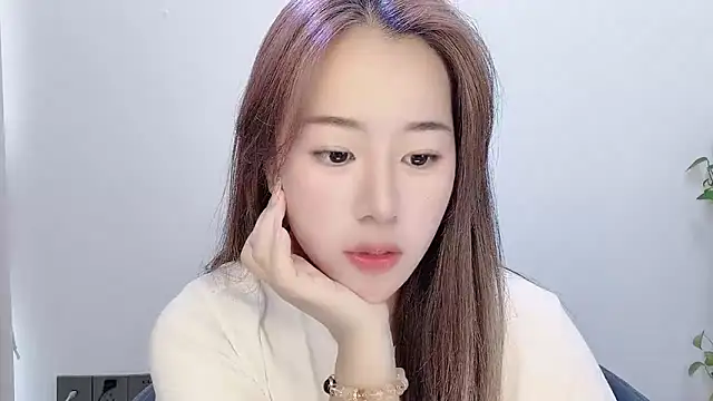 Baixi-01 online show from April 2026 04:28:01 AM