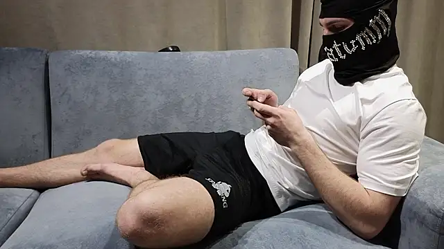 chantatummm online show from March 2026 08:36:01 PM