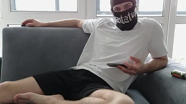 chantatummm online show from April 2026 10:46:01 AM