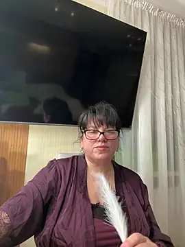 expensive lady online show from March 2026 06:44:02 PM