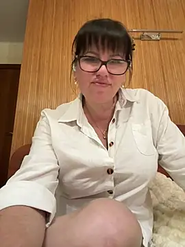 Snapshot of expensive_lady chatting on May 2026 07:30:01 PM expensive lady online show from May 2026 07:30:01 PM
