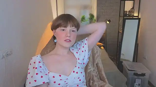  DreamLuna1  online show from March 2026 01:38:01 PM