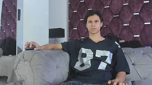 TonyBenedetti online show from July 2026 09:17:02 PM