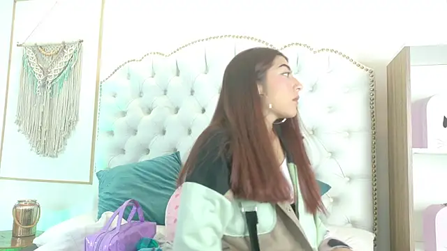 Sara funy online show from July 2026 12:43:01 PM