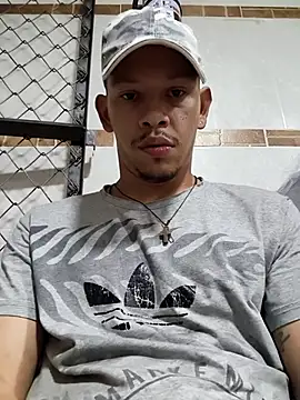 Snapshot of olympo31 chatting on April 2026 08:03:02 PM olympo31 online show from April 2026 08:03:02 PM