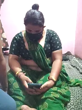 gujjuhotcouple online show from April 2026 05:39:02 PM