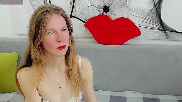 Mira XOo online show from April 2026 02:07:02 PM